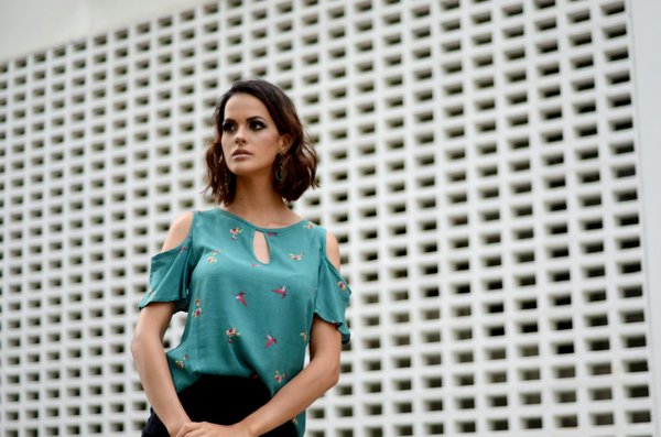 Transform Your Office Attire: Expert Tips for Rocking Animal Print Accessories with Confidence